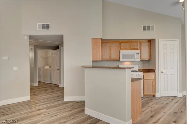 $1,750 | 10550 West Alexander Road, Unit 2216, Las Vegas, NV 89129