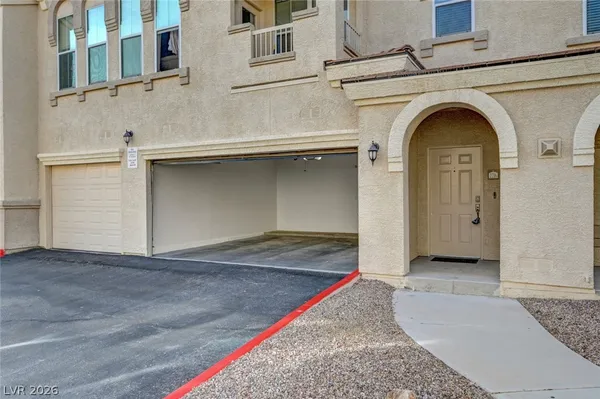 $1,750 | 10550 West Alexander Road, Unit 2216, Las Vegas, NV 89129