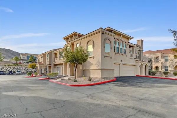 $1,750 | 10550 West Alexander Road, Unit 2216, Las Vegas, NV 89129