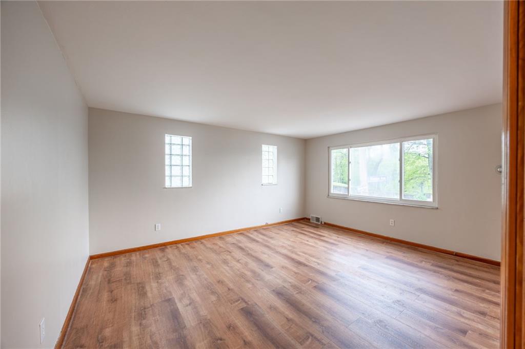 5165 Stanton Avenue, Unit 2 Pittsburgh, PA 15201 - Photo 2 of 10