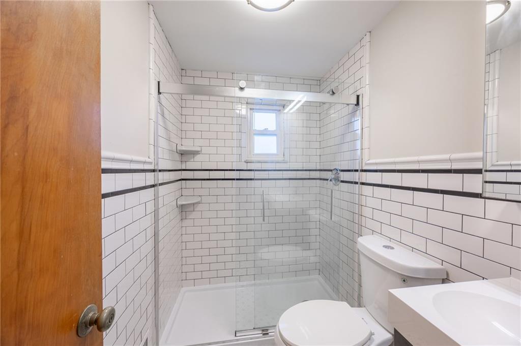 5165 Stanton Avenue, Unit 2 Pittsburgh, PA 15201 - Photo 8 of 10