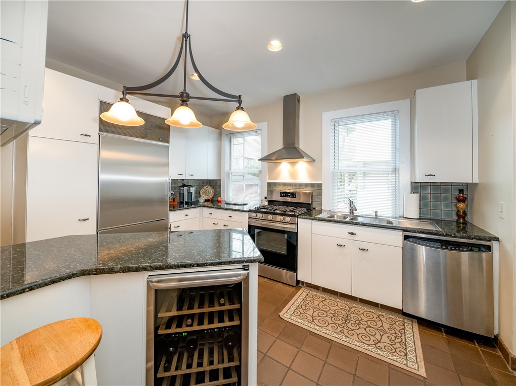 229 Culver Road Rochester, NY 14607 - Photo 17 of 42