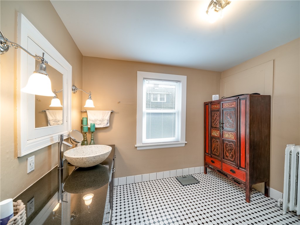 229 Culver Road Rochester, NY 14607 - Photo 24 of 42