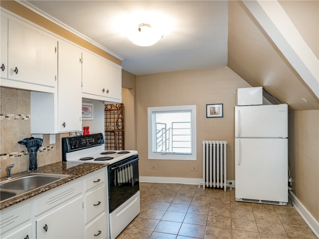 229 Culver Road Rochester, NY 14607 - Photo 34 of 42 Upstairs furnished Rental