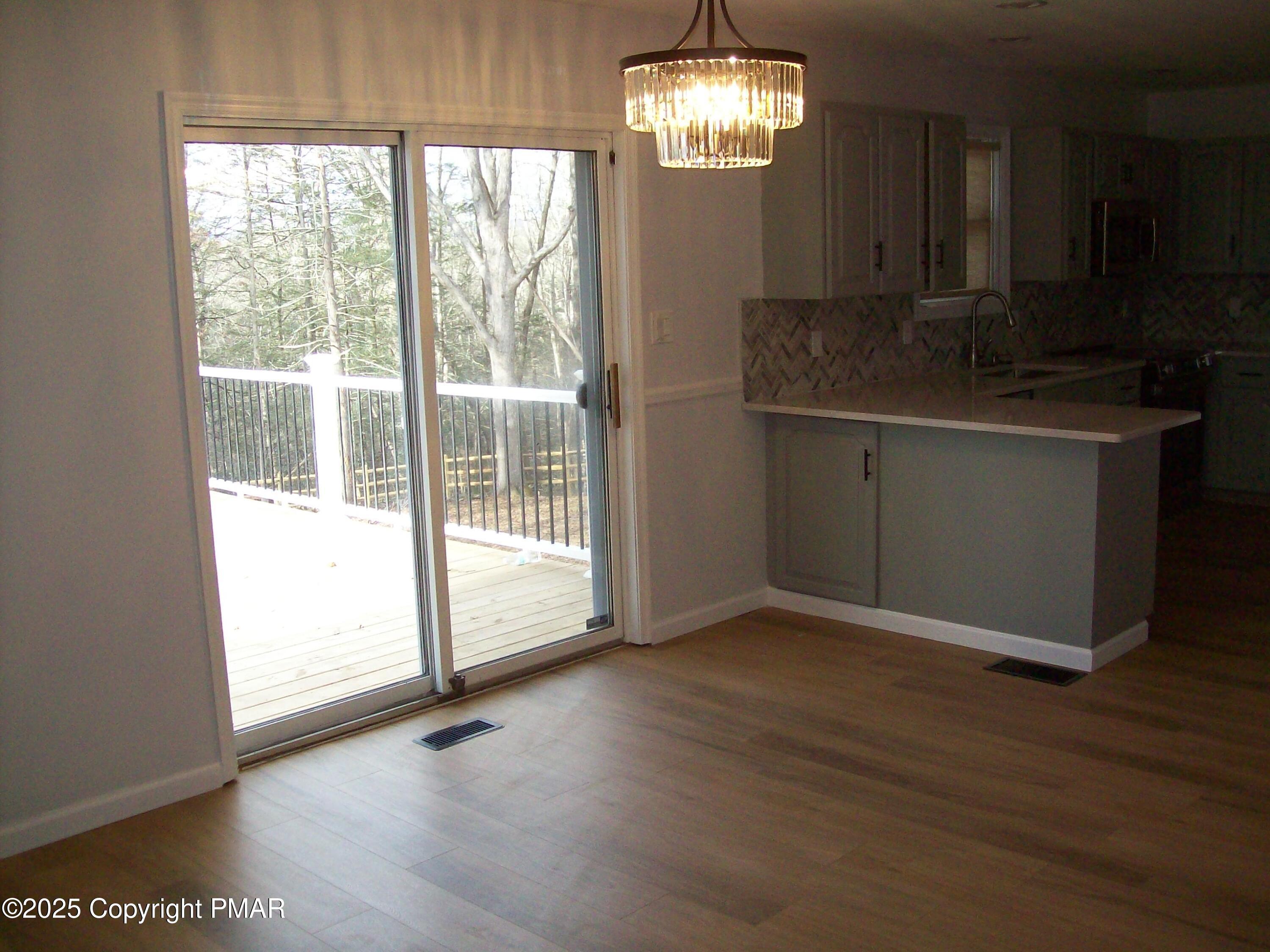 244 Reunion Ridge East Stroudsburg, PA 18301 - Photo 12 of 25 Breakfast area