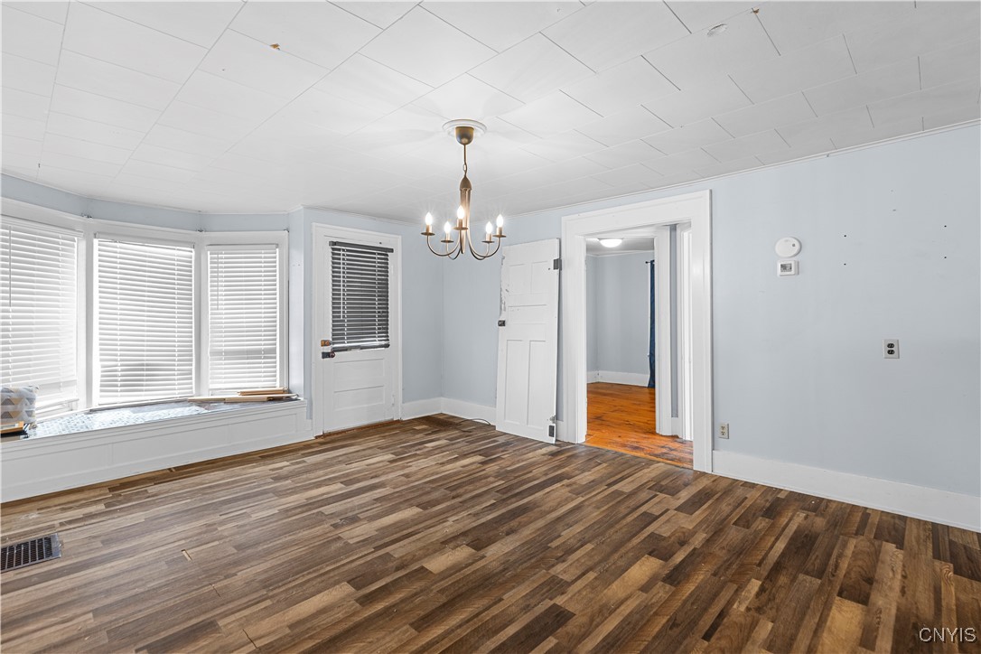 606 South Terry Road Geddes, NY 13219 - Photo 11 of 33