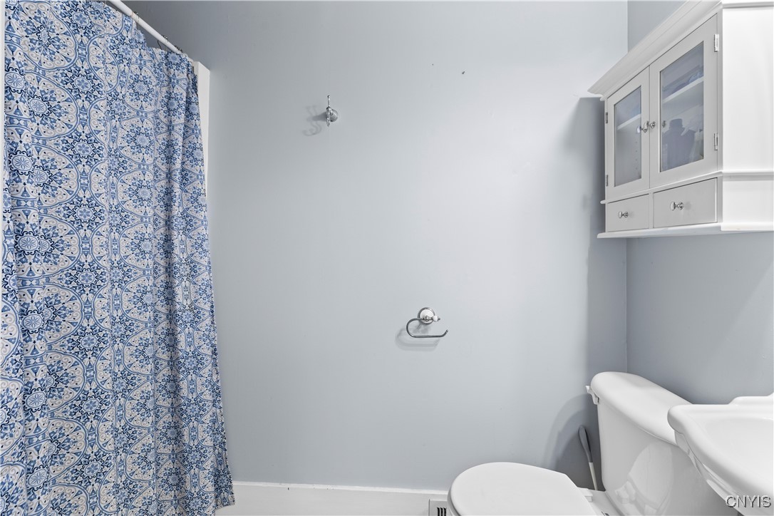 606 South Terry Road Geddes, NY 13219 - Photo 25 of 33