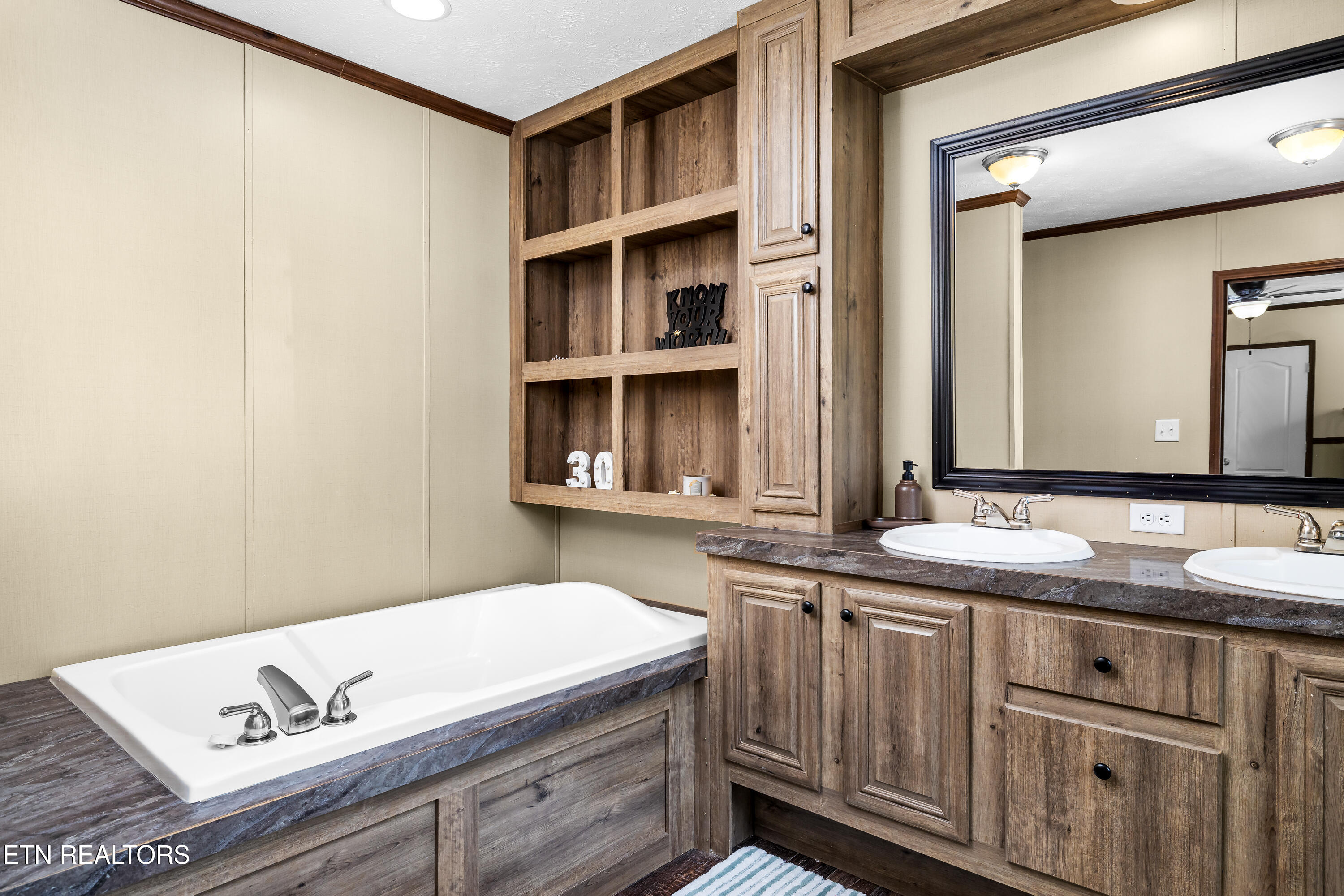 153 Powder House Road Powell, TN 37849 - Photo 16 of 37 153PowderHouseRd-23