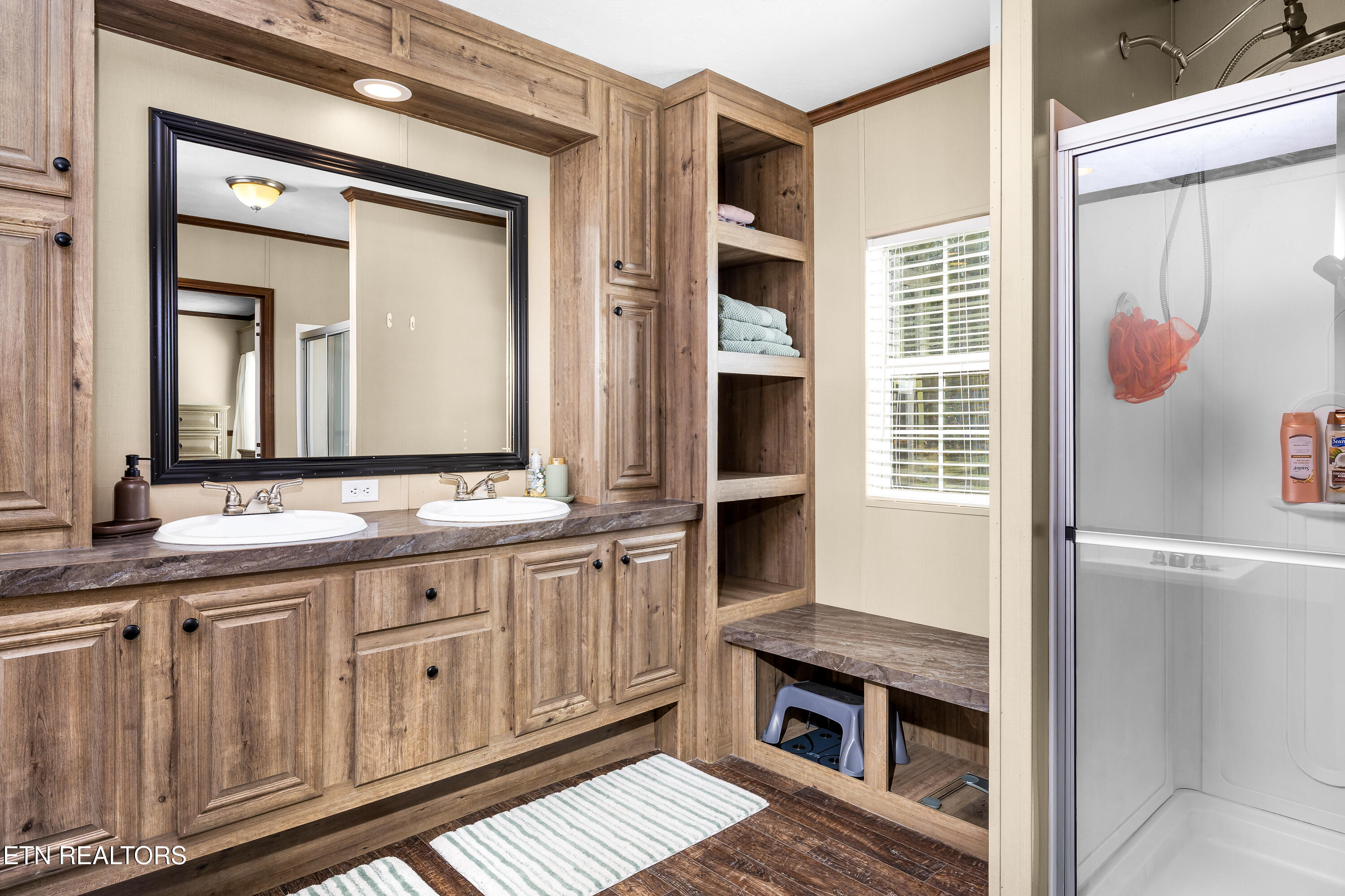 153 Powder House Road Powell, TN 37849 - Photo 17 of 37 153PowderHouseRd-24