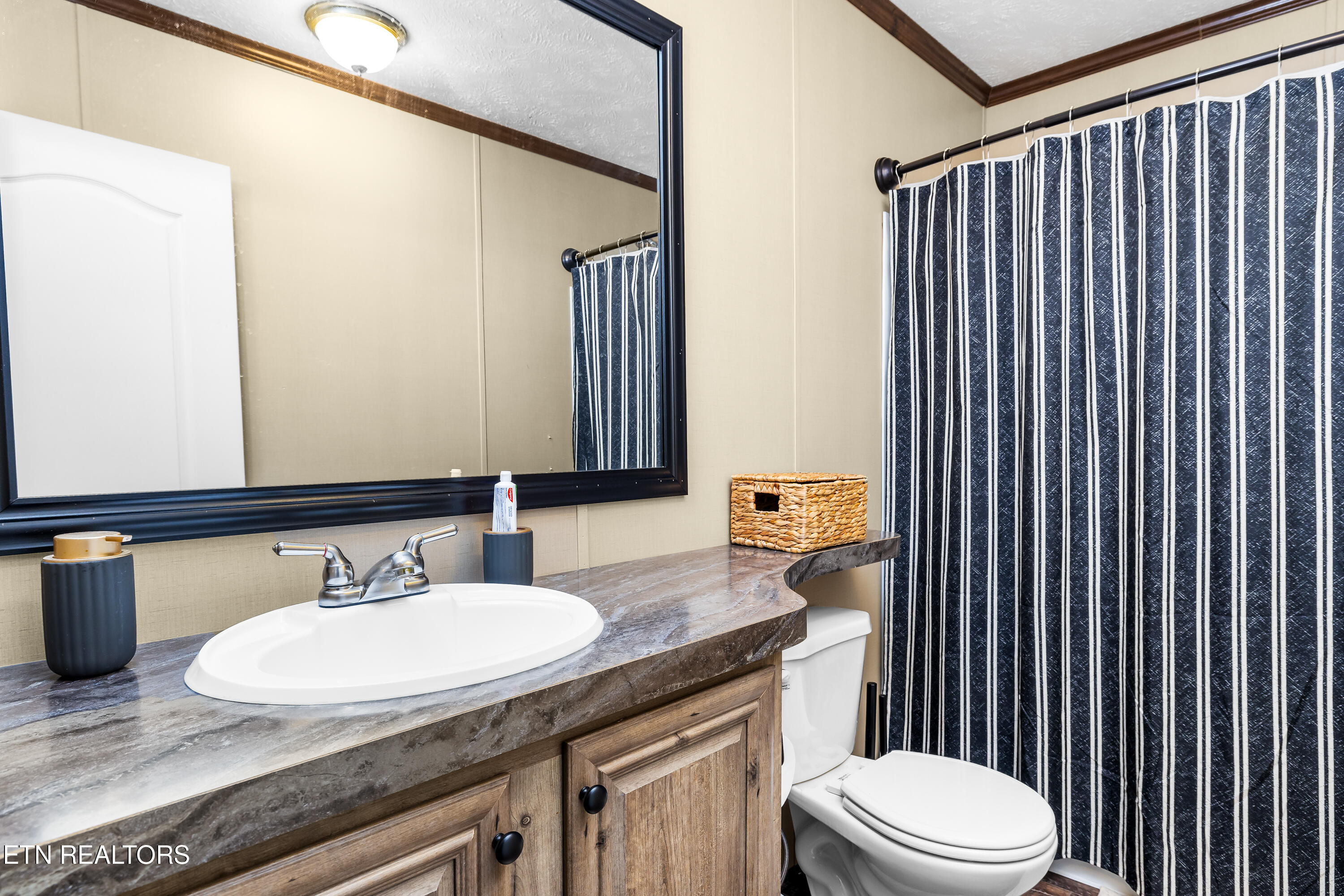 153 Powder House Road Powell, TN 37849 - Photo 22 of 37 153PowderHouseRd-7