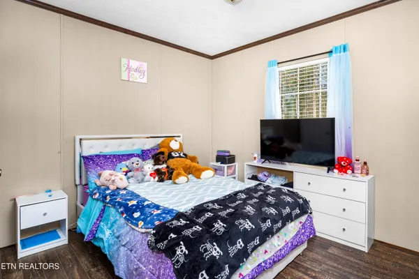 $329,900 | 153 Powder House Road, Powell, TN 37849