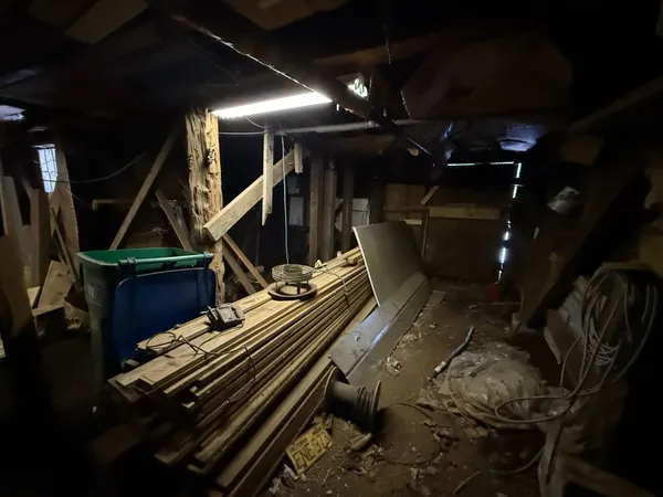 a view of an outdoor space