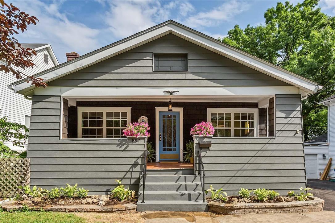 597 Ridge Avenue St. Louis, MO 63119 - Photo 1 of 19 Gallery Image 1