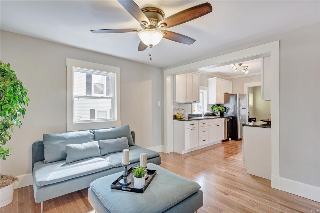 597 Ridge Avenue St. Louis, MO 63119 - Photo 11 of 19 Gallery Image 11