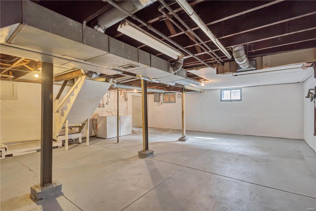 597 Ridge Avenue St. Louis, MO 63119 - Photo 16 of 19 Gallery Image 16