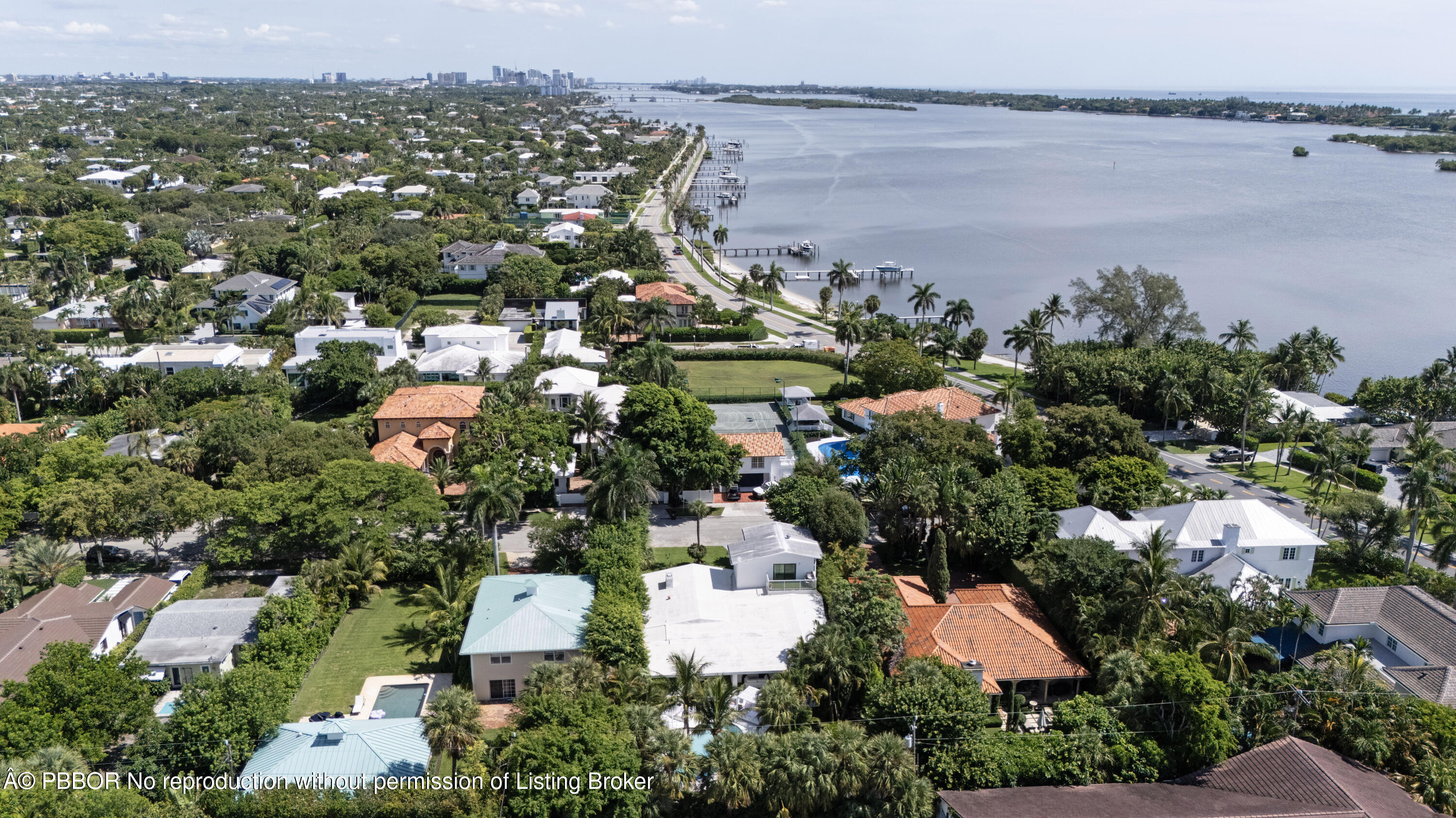 118 Seville Road West Palm Beach, FL 33405 - Photo 4 of 34 SR6