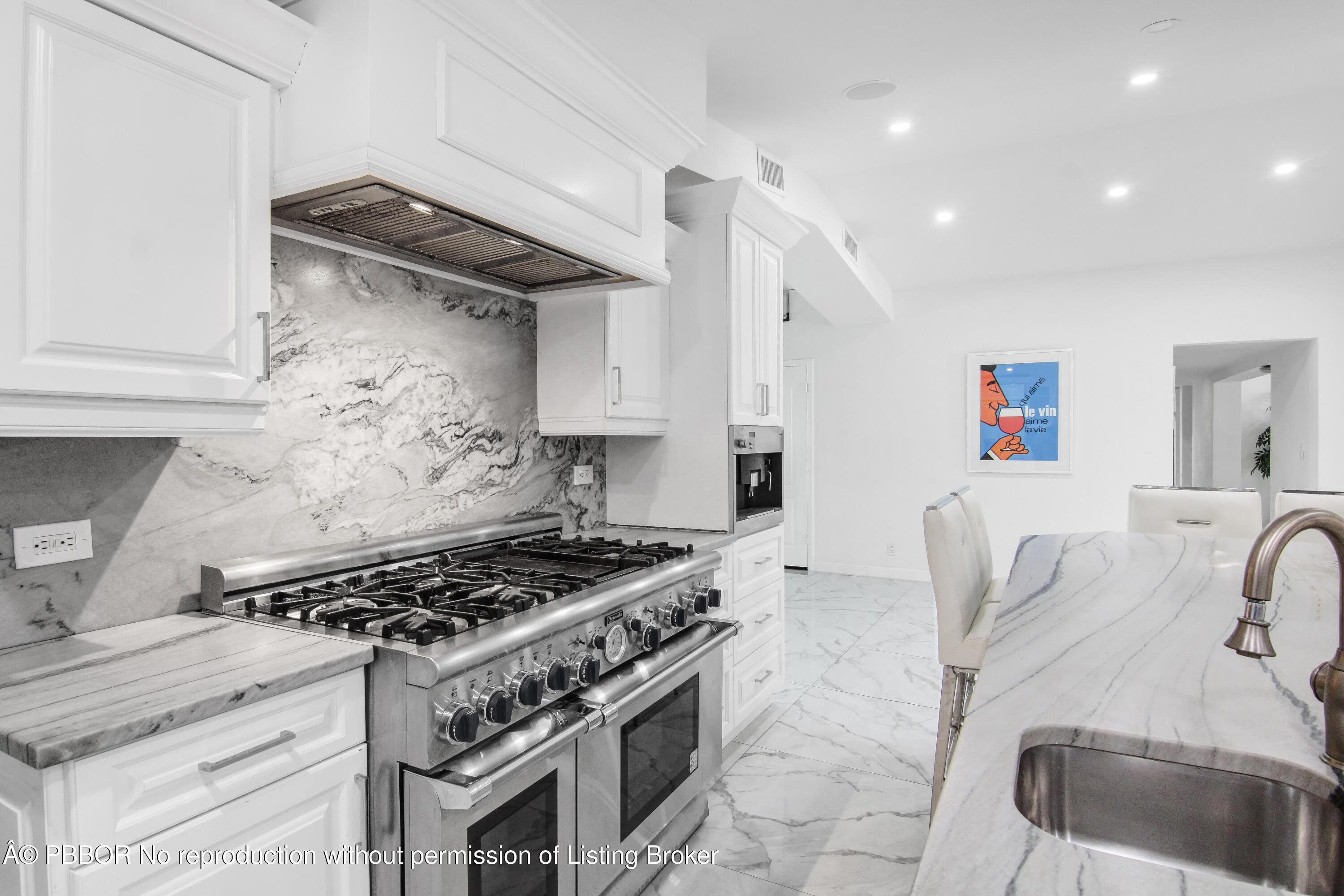 118 Seville Road West Palm Beach, FL 33405 - Photo 7 of 34 IMG_0503