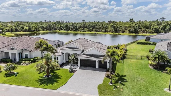 $939,000 | 16007 39th Glen East, Parrish, FL 34219