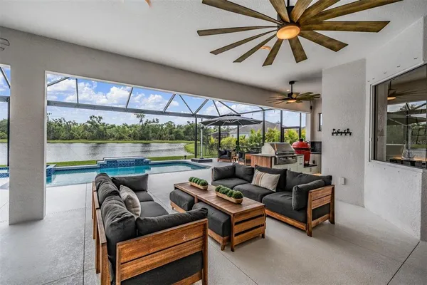 $939,000 | 16007 39th Glen East, Parrish, FL 34219