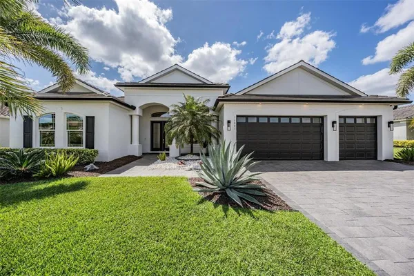 $939,000 | 16007 39th Glen East, Parrish, FL 34219
