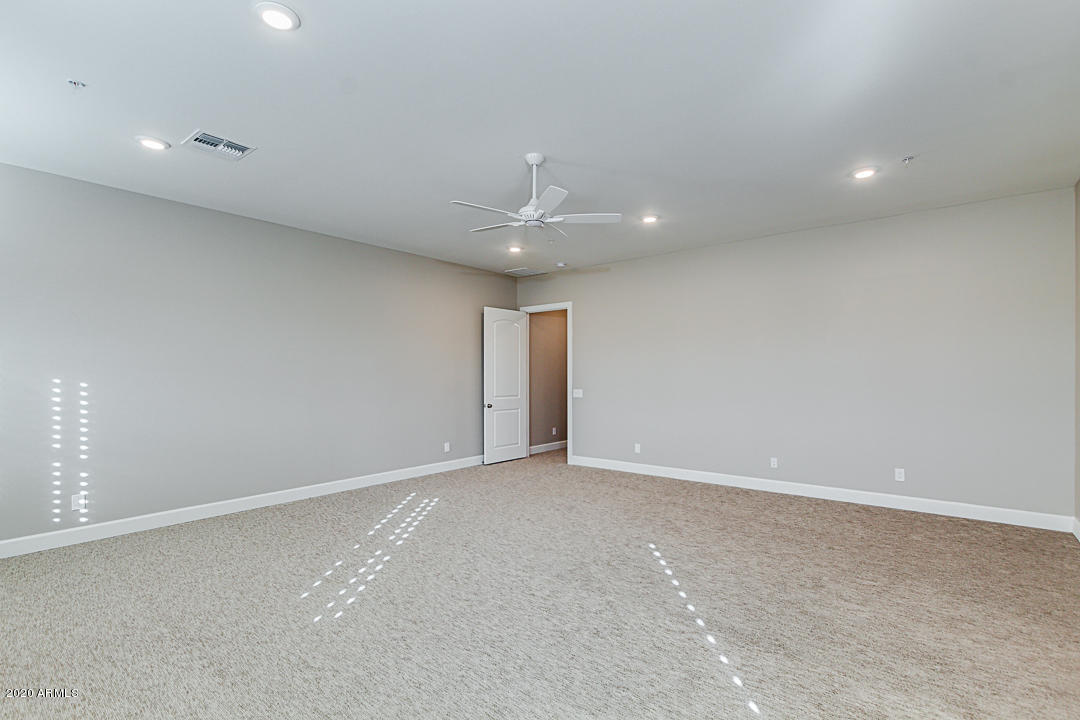 8976 North 8th Drive Phoenix, AZ 85021 - Photo 14 of 25 Master Suite