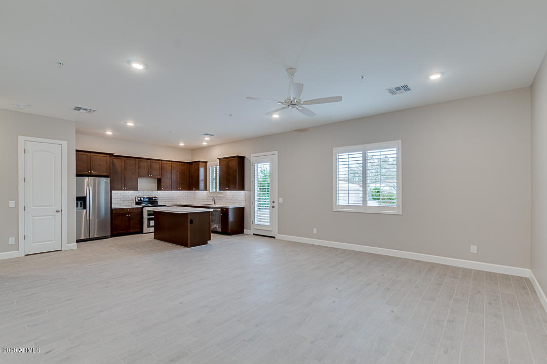 8976 North 8th Drive Phoenix, AZ 85021 - Photo 3 of 25 Open Kitchen Design