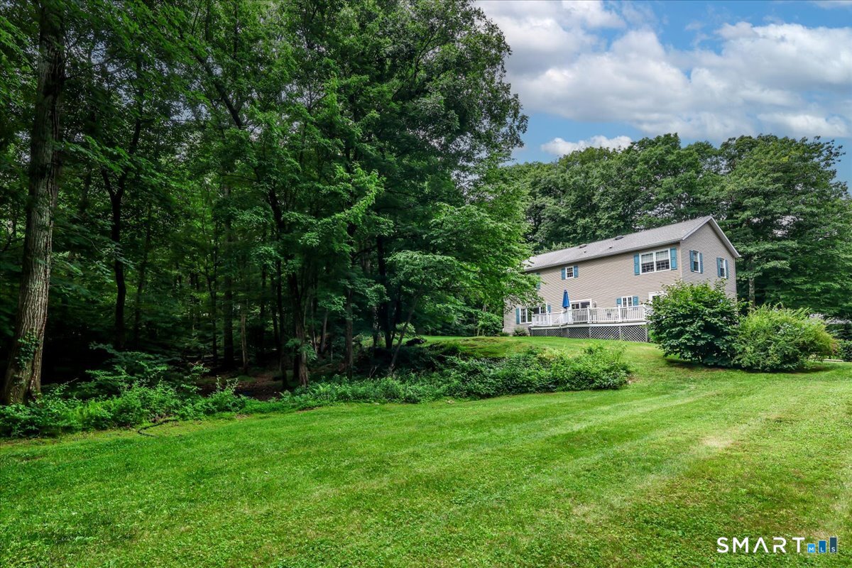 32 Country Way Bethel, CT 06801 - Photo 37 of 40