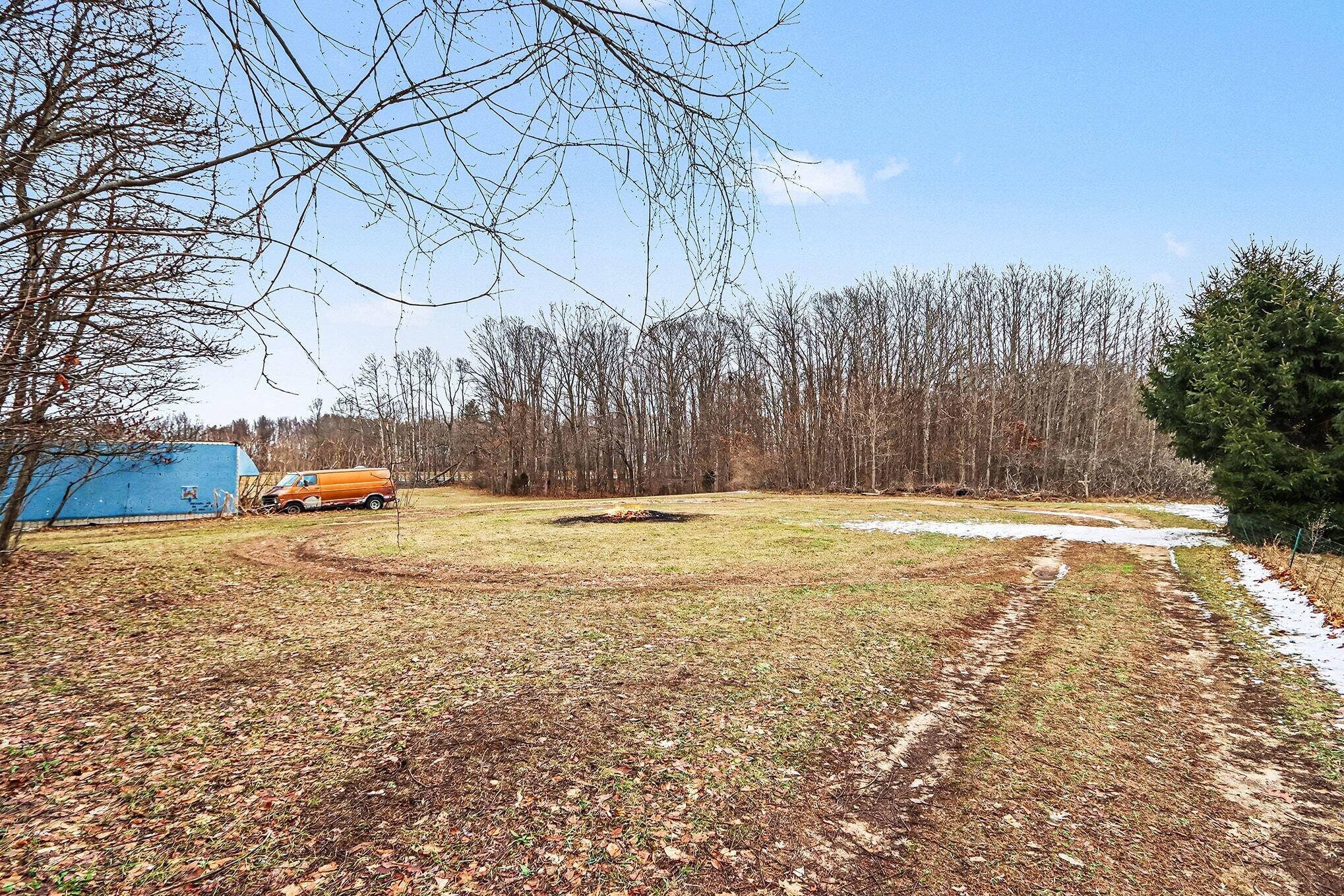 57219 Pinery Road Hartford, MI 49057 - Photo 18 of 20 018_file_3977