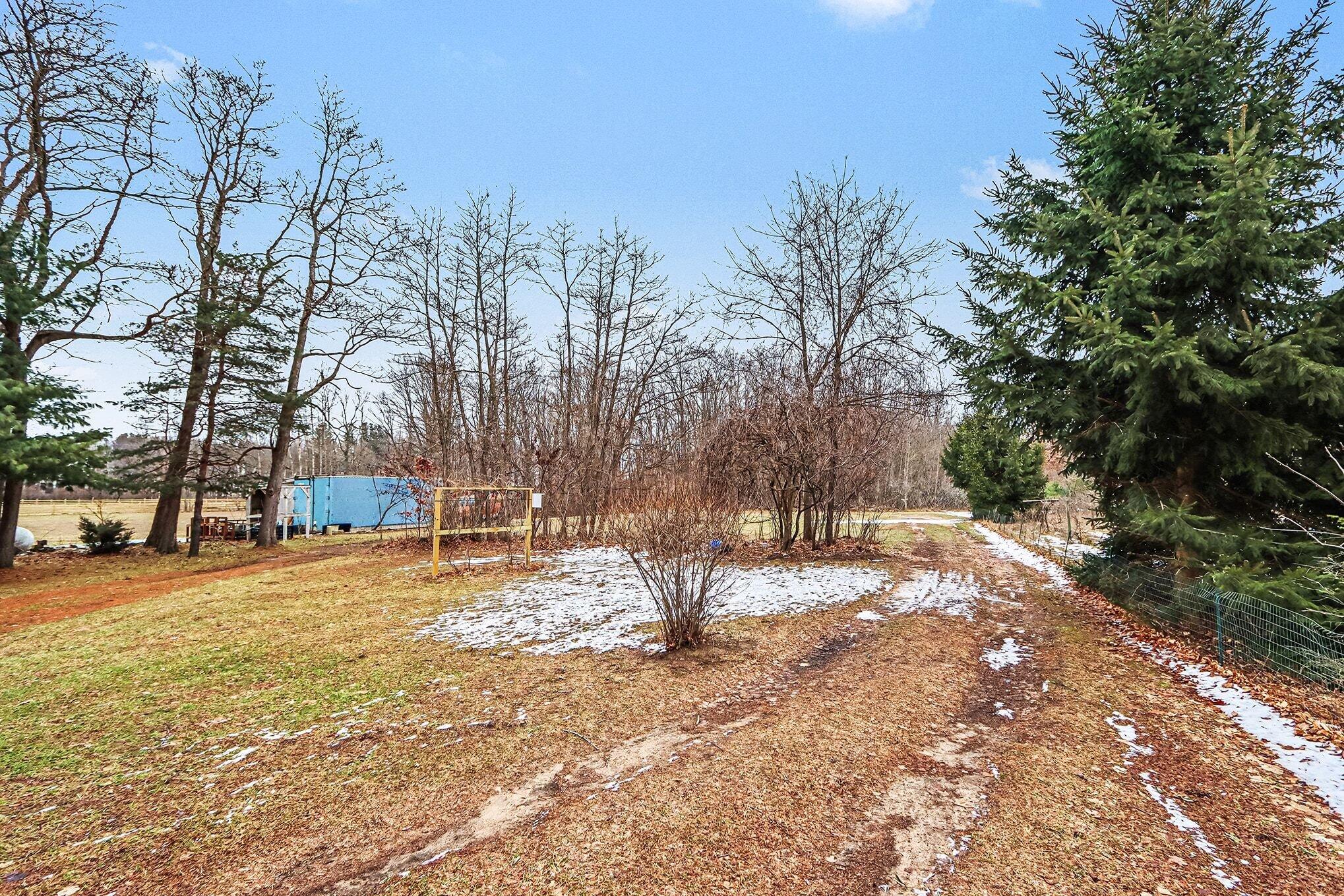 57219 Pinery Road Hartford, MI 49057 - Photo 19 of 20 019_file_4904