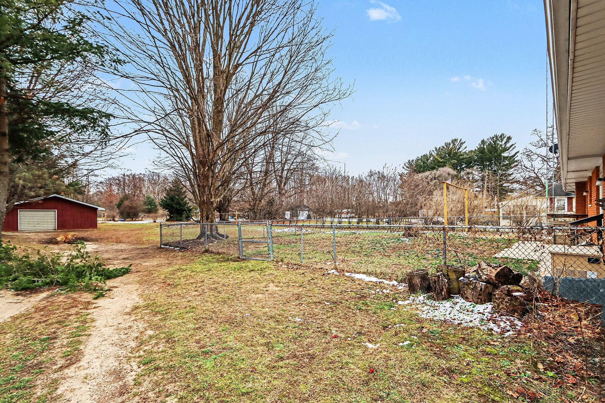 57219 Pinery Road Hartford, MI 49057 - Photo 20 of 20 020_file_5660