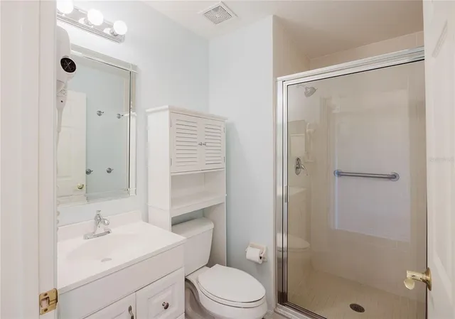 a view of walk in closet