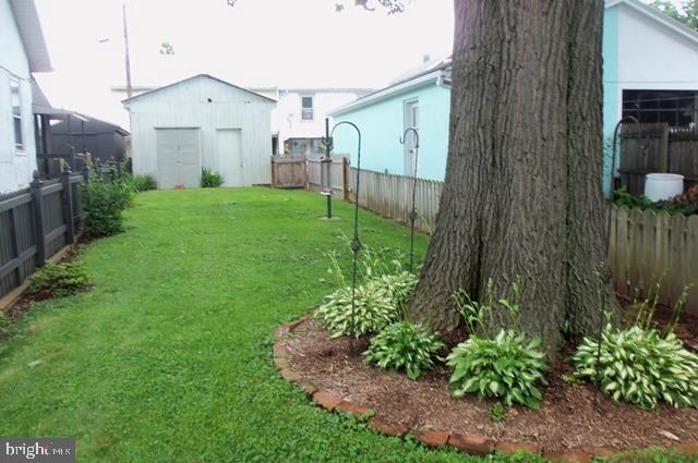 21 East Center Street Lititz, PA 17543 - Photo 17 of 21