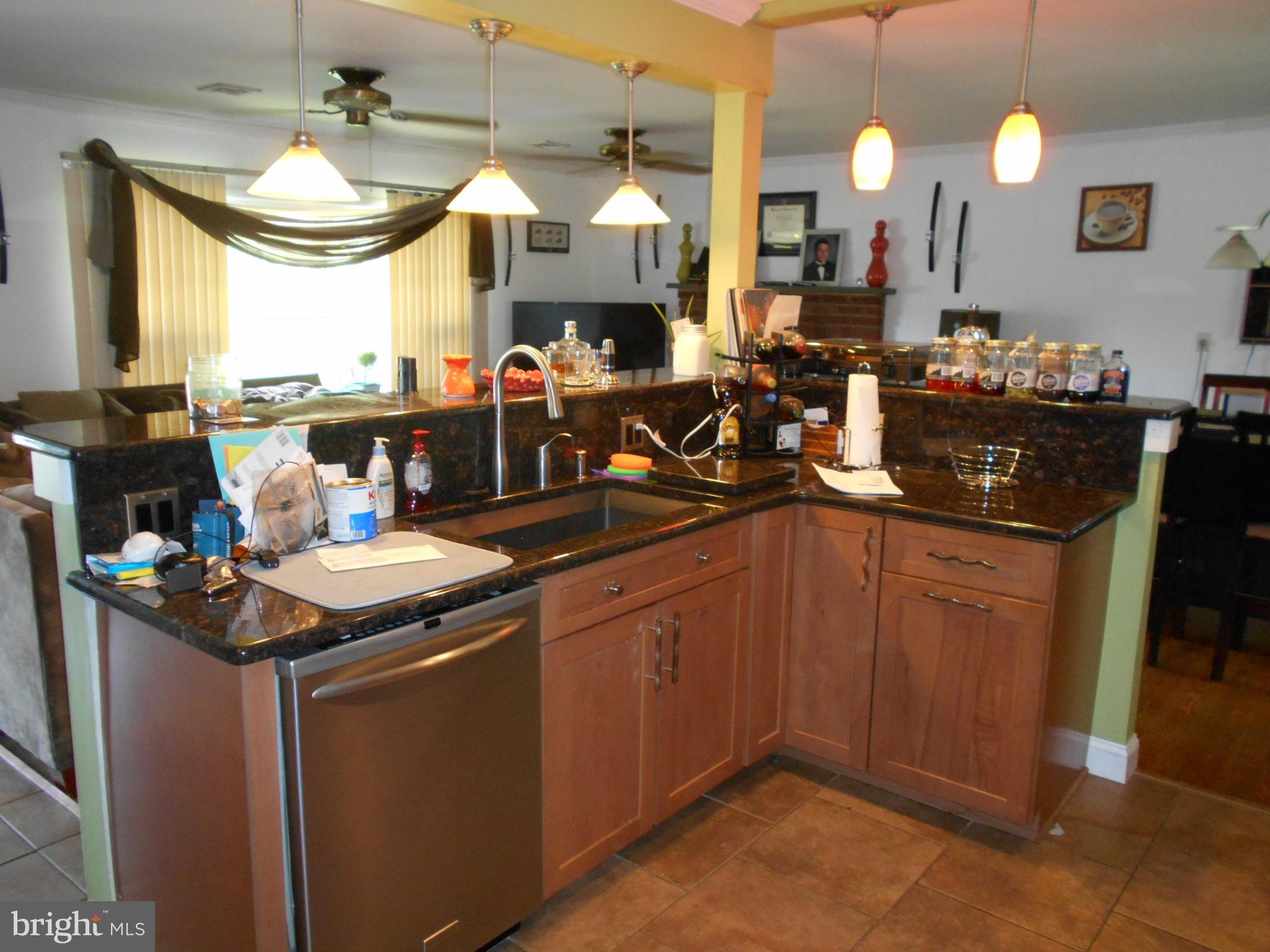 12 Rita Road Yardley, PA 19067 - Photo 5 of 16 Gallery Image 5