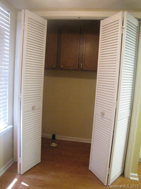 9415 Vicksburg Road Charlotte, NC 28210 - Photo 14 of 16