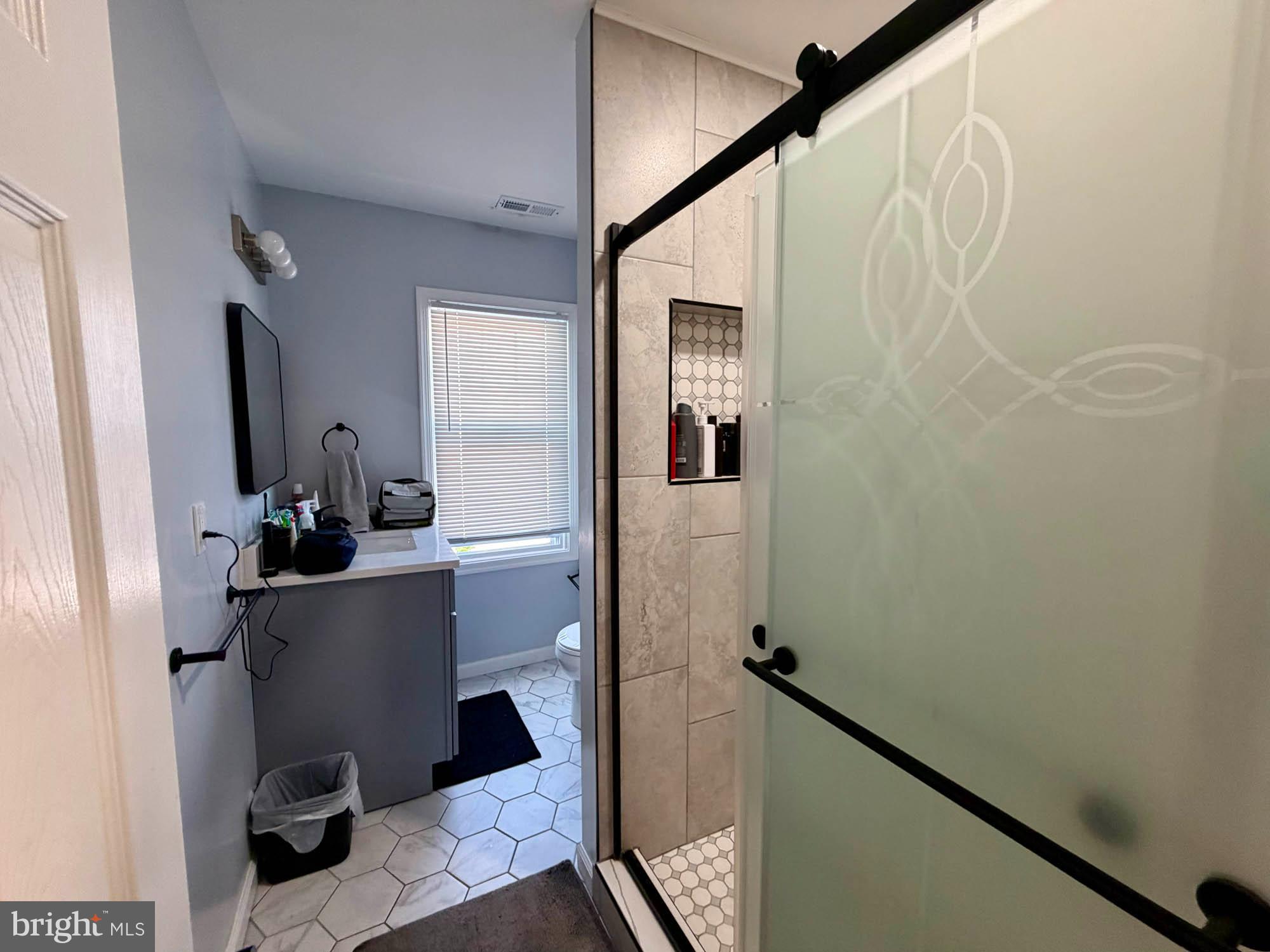 405 Central Avenue Baltimore, MD 21204 - Photo 20 of 24