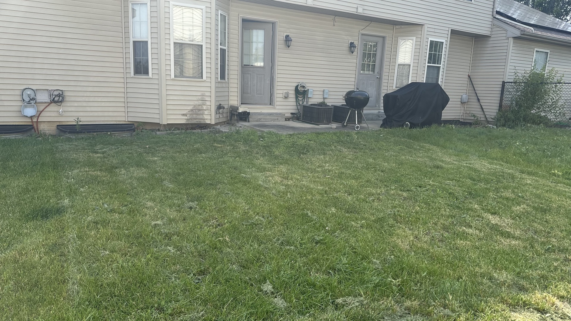 806 Cobblefield Road Champaign, IL 61822 - Photo 18 of 20 a view of a backyard of the house