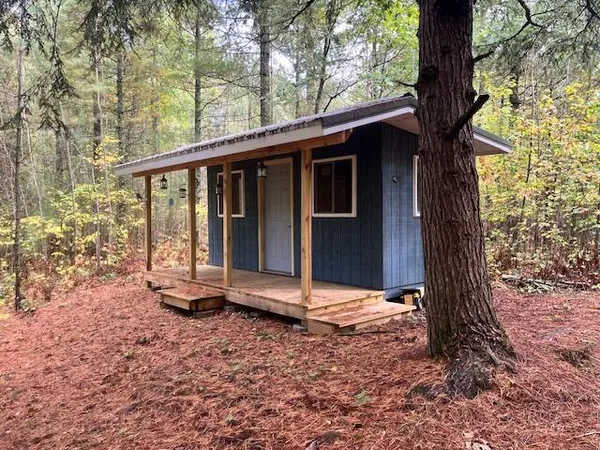 $594,000 | 5683 Tyndal Road, Branch, MI 49402
