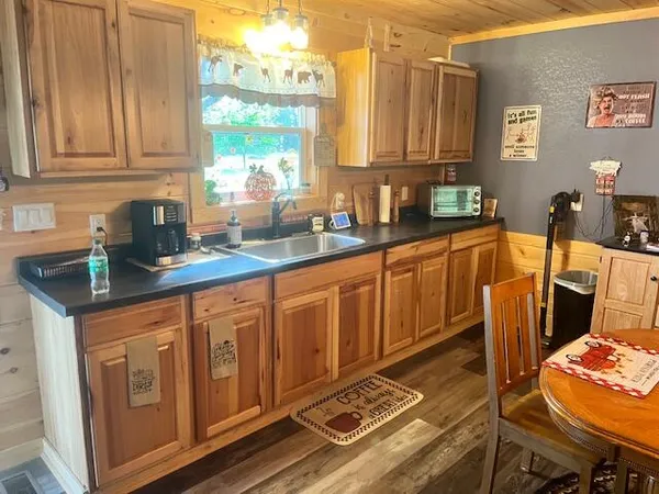 $594,000 | 5683 Tyndal Road, Branch, MI 49402