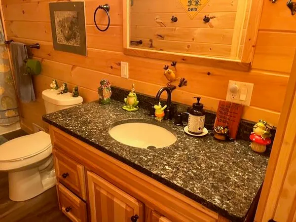 $594,000 | 5683 Tyndal Road, Branch, MI 49402