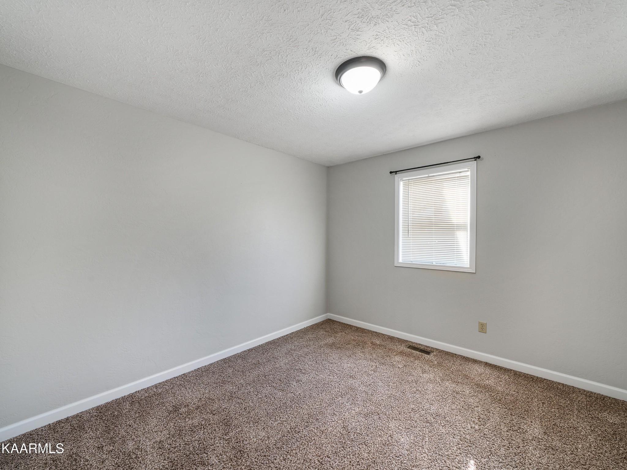 1012 Sheppard Road Jamestown, TN 38556 - Photo 13 of 17 Gallery Image 13