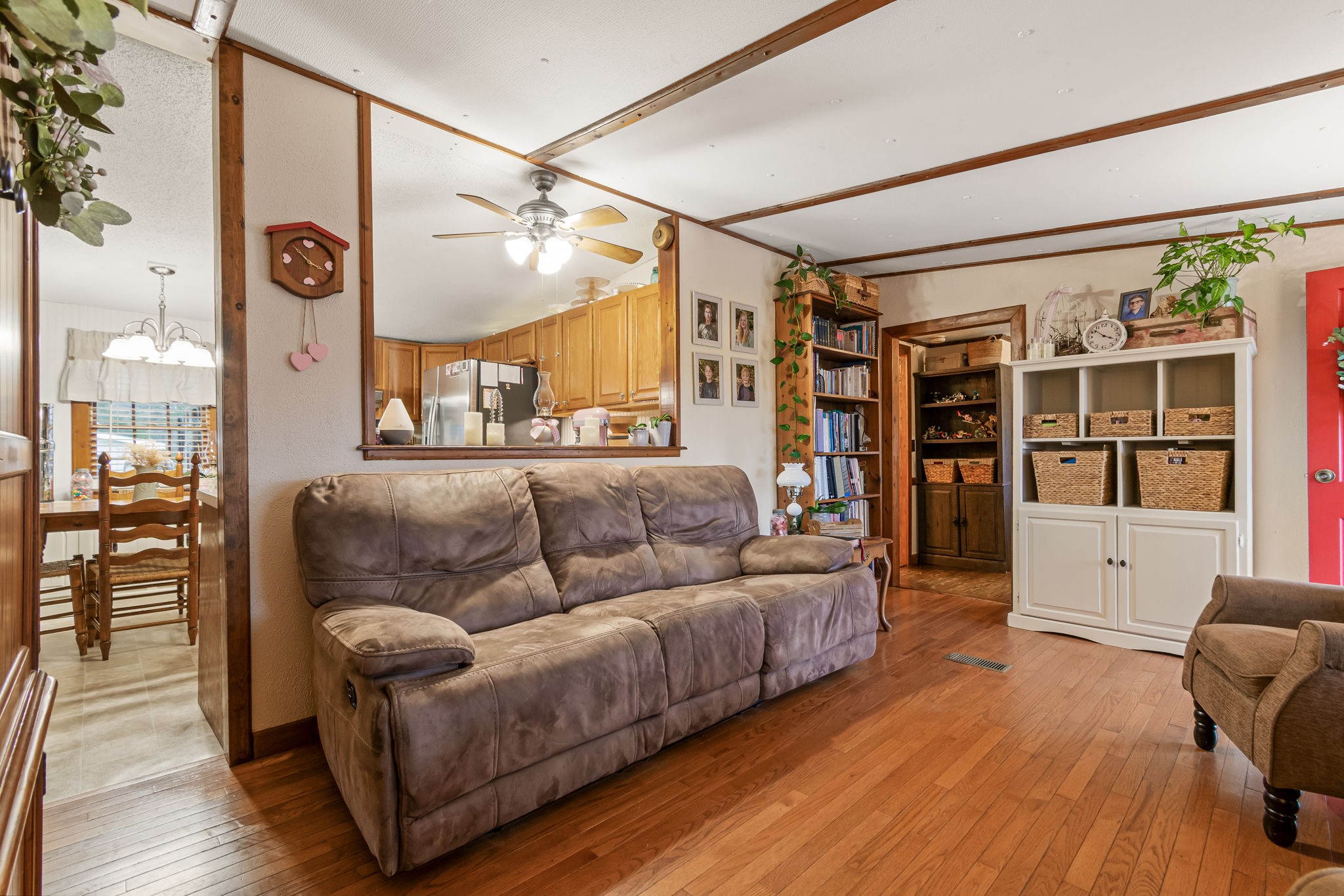 253 Henslee Road Shelbyville, TN 37160 - Photo 8 of 47 a living room with furniture and a floor to ceiling window