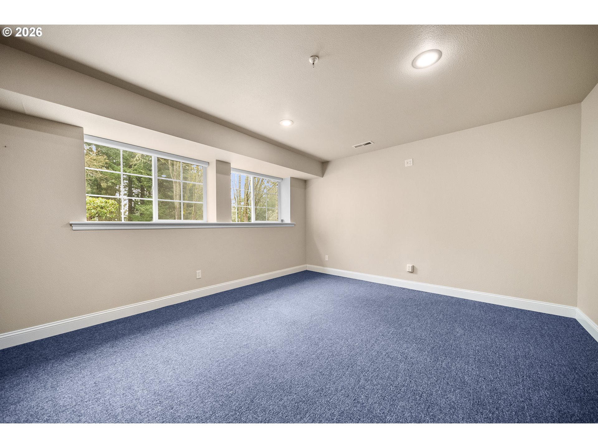 1407 Southwest Walters Drive Gresham, OR 97080 - Photo 35 of 38