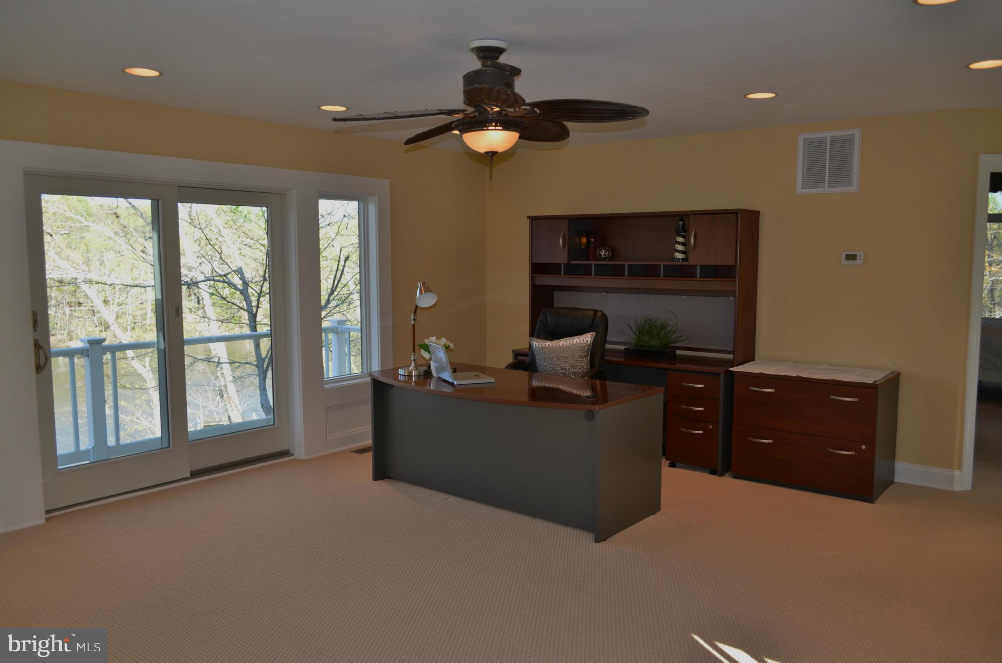 3155 Rolling Road Edgewater, MD 21037 - Photo 21 of 30 Interior (General)