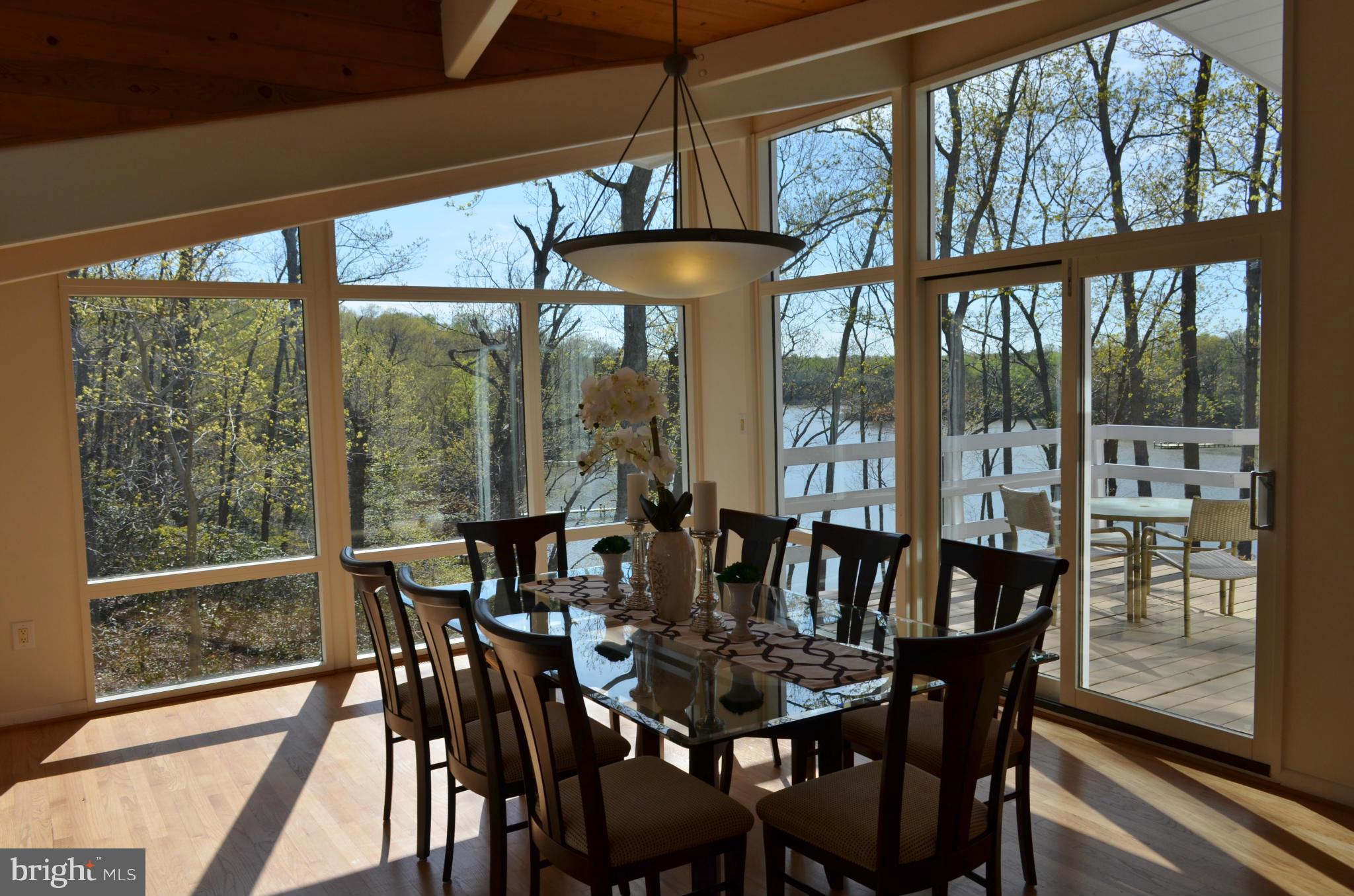3155 Rolling Road Edgewater, MD 21037 - Photo 6 of 30 Dining Room