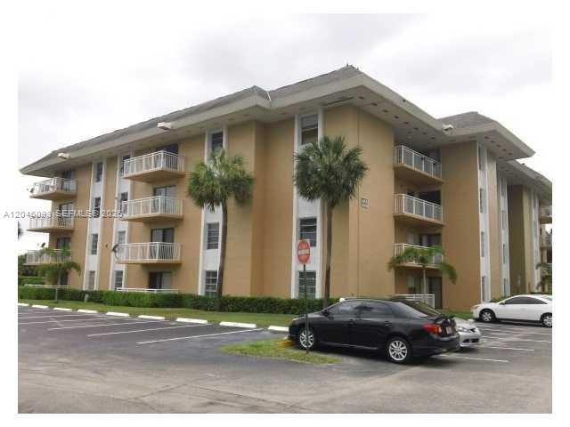 455 South Pine Island Road, Unit 306C Plantation, FL 33324 - Photo 1 of 10