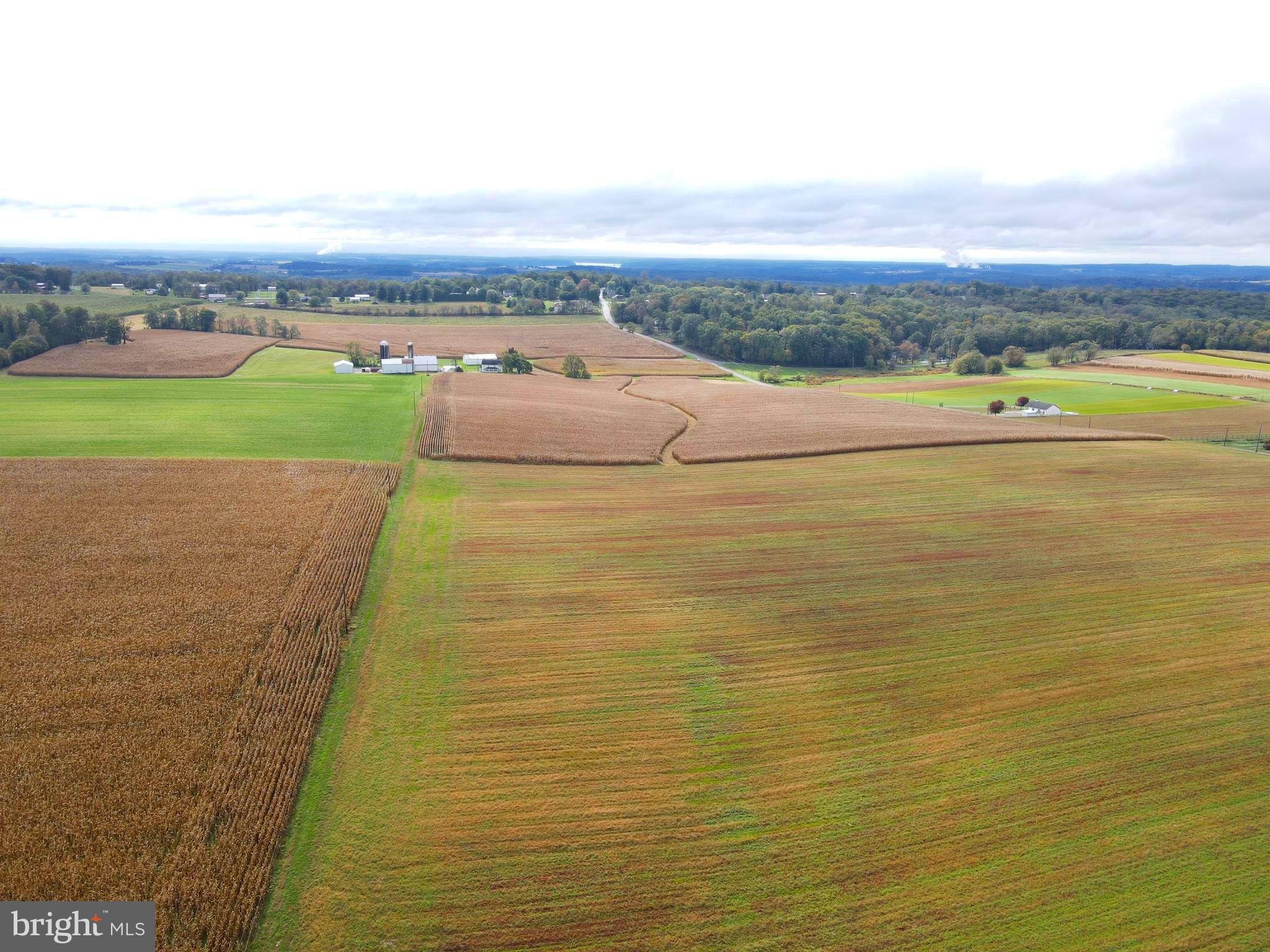 888 Hilldale Road Holtwood, PA 17532 - Photo 14 of 47 a view of an ocean and beach