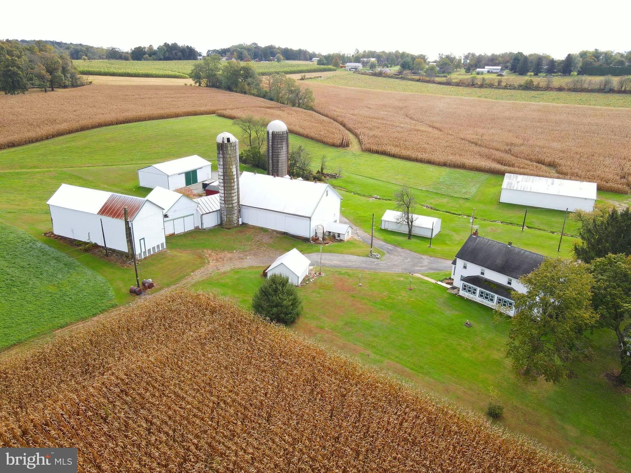 888 Hilldale Road Holtwood, PA 17532 - Photo 25 of 47 a view of a lake with couches and city view