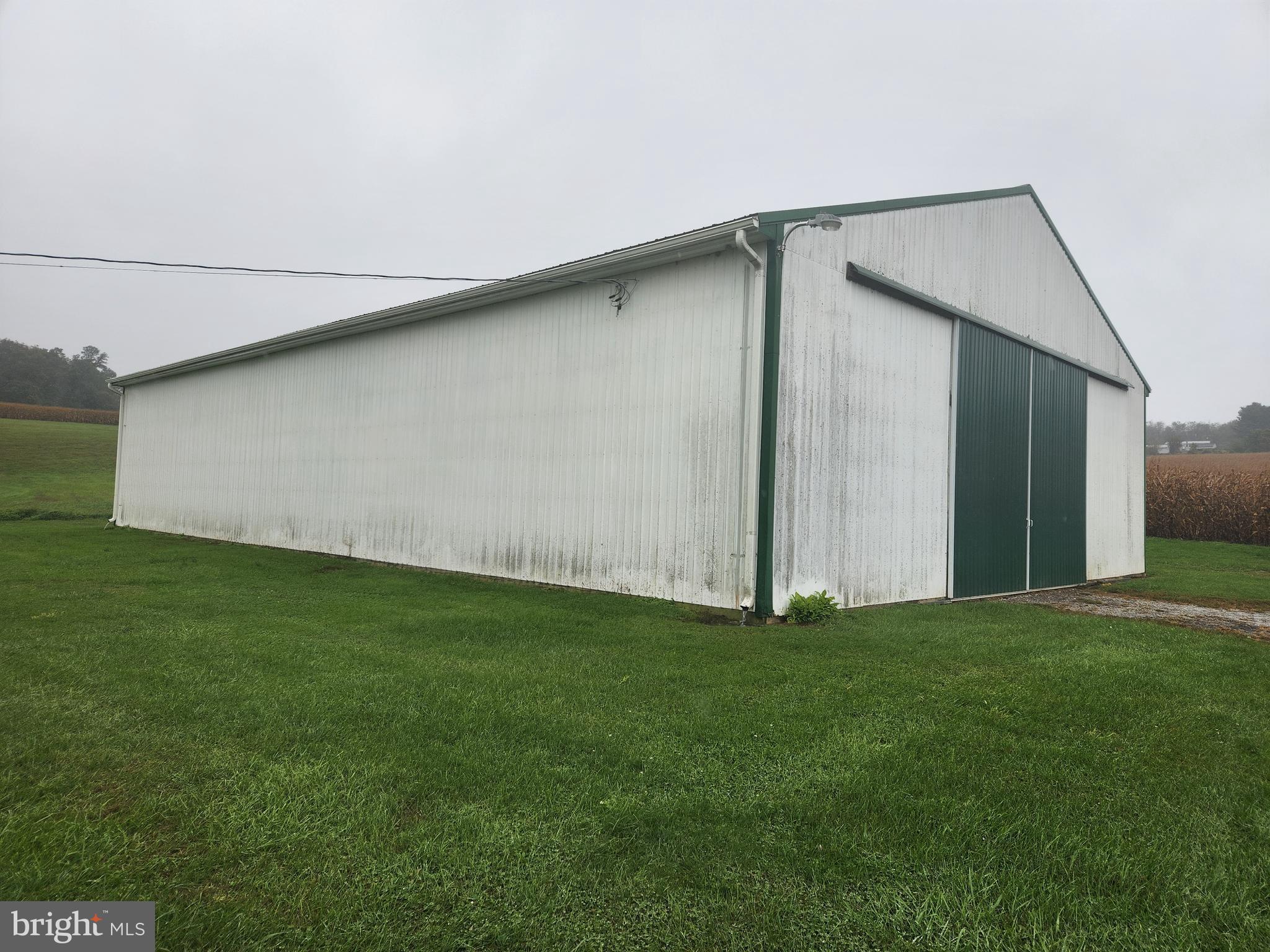 888 Hilldale Road Holtwood, PA 17532 - Photo 46 of 47 a backyard of a house with lots of green space