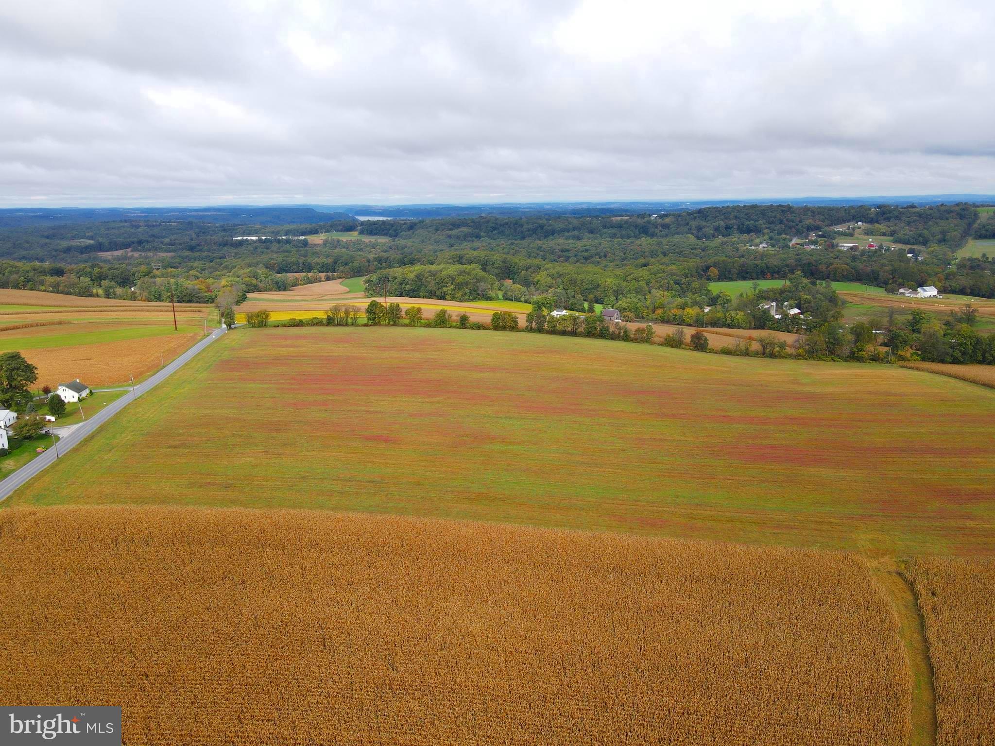 888 Hilldale Road Holtwood, PA 17532 - Photo 6 of 47 a view of an ocean and city