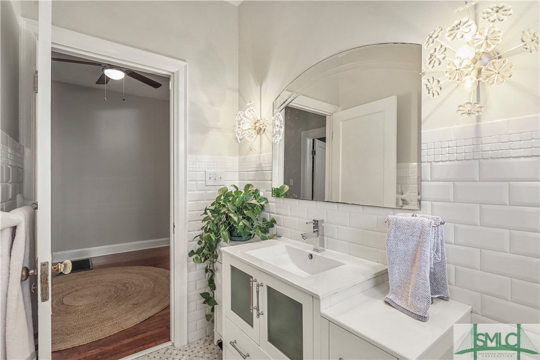 722 East 50th Street Savannah, GA 31405 - Photo 23 of 50